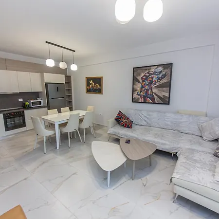 Villa Luxury 1 *