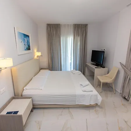 Luxury 1